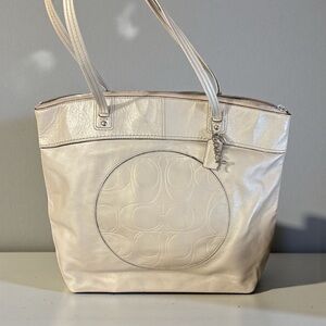 Coach Oversized ivory taupe leather Laura tote bag F18336 embossed preppy